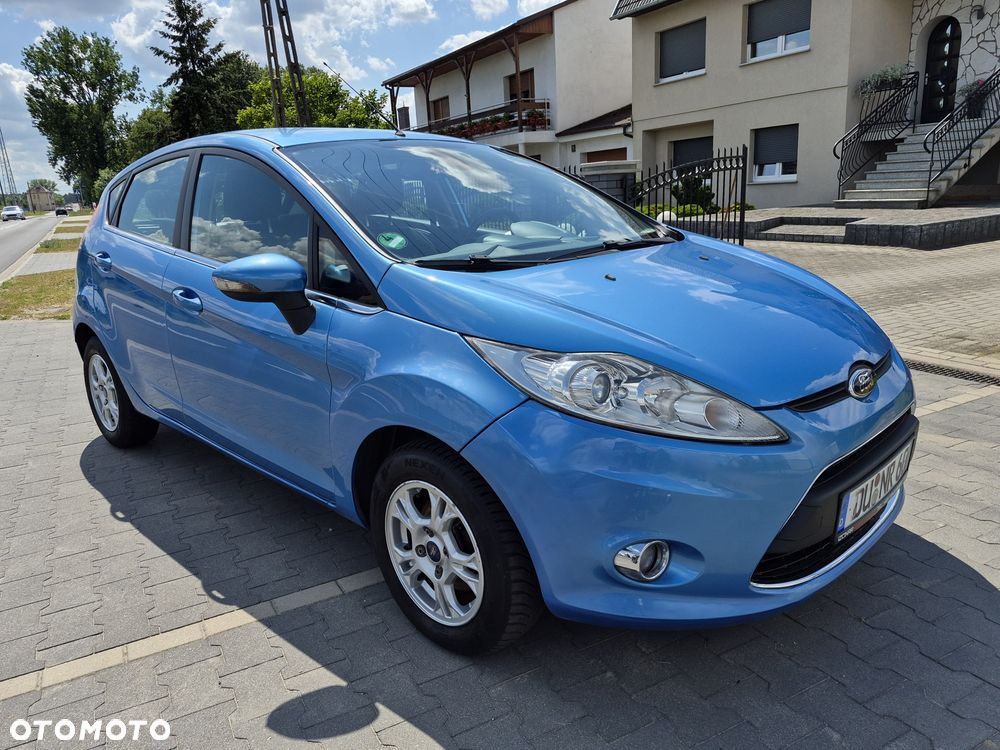 Ford Fiesta 2009 photo 4