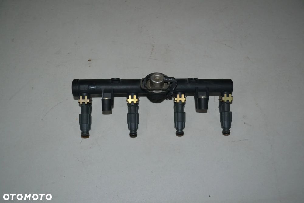 VW SEAT AUDI SKODA LISTWA WTRYSKOWA PALIWA WTRYSKI 030133319AA 0280151071 0280155919 - 4