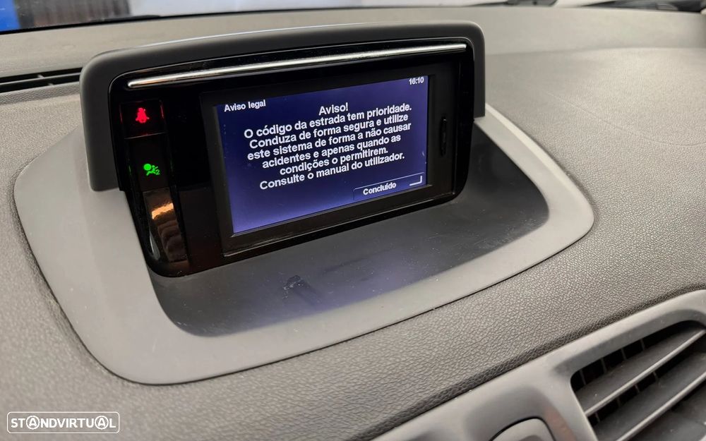 Renault Mégane 1.5 dCi Comfort SS - 7