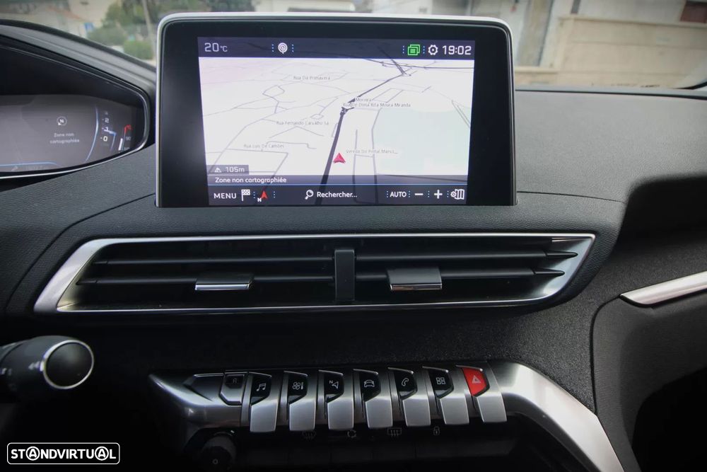 Peugeot 3008 - 20