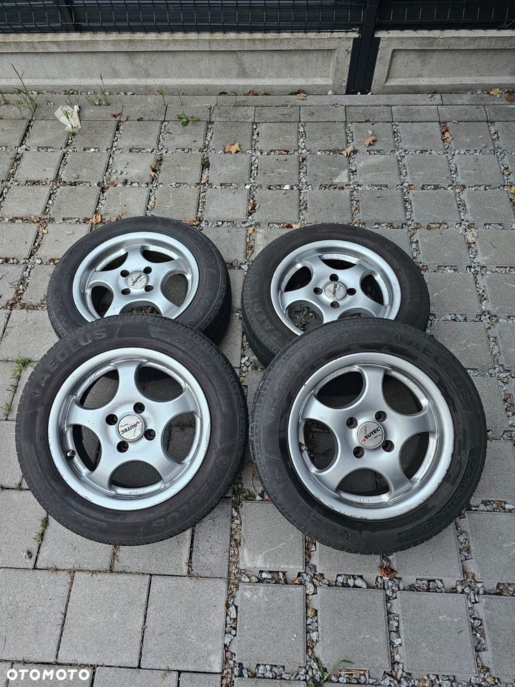 Opel Corsa 1.4 16V Satellite - 15