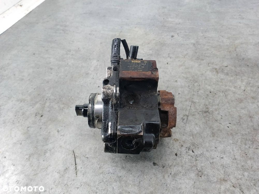 POMPA WTRYSKOWA TOYOTA YARIS I FL 22100-33010 0445010047  BOSCH 1.4 D-4D - 3