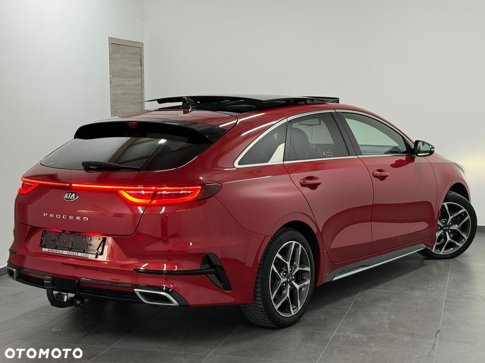 Kia ProCeed 1.6 CRDi SCR GT LINE - 4