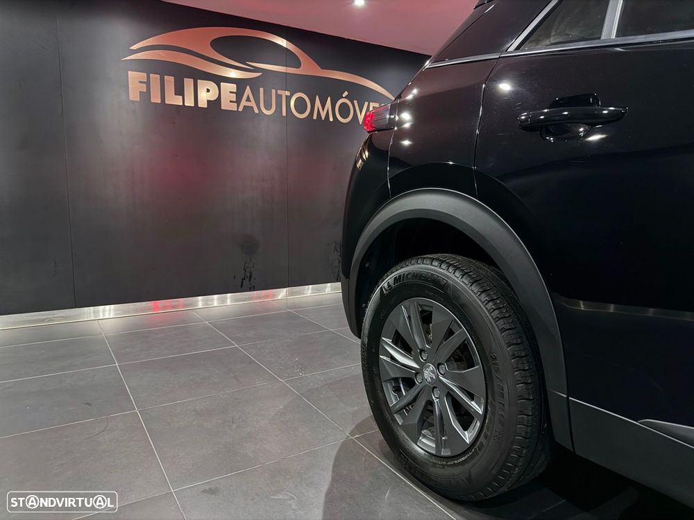 Peugeot 2008 1.2 PureTech Active Pack - 37