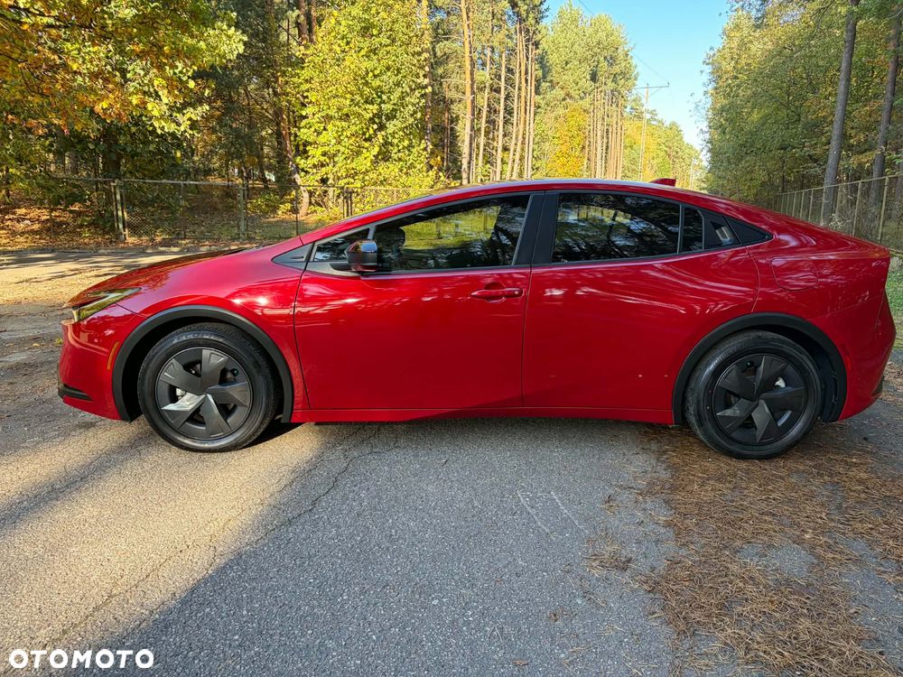 Toyota Prius - 5
