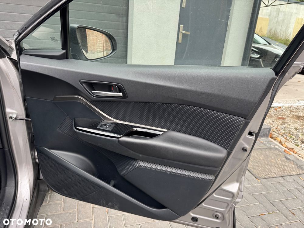 Toyota C-HR 1.2 Turbo Multidrive Style Selection - 28