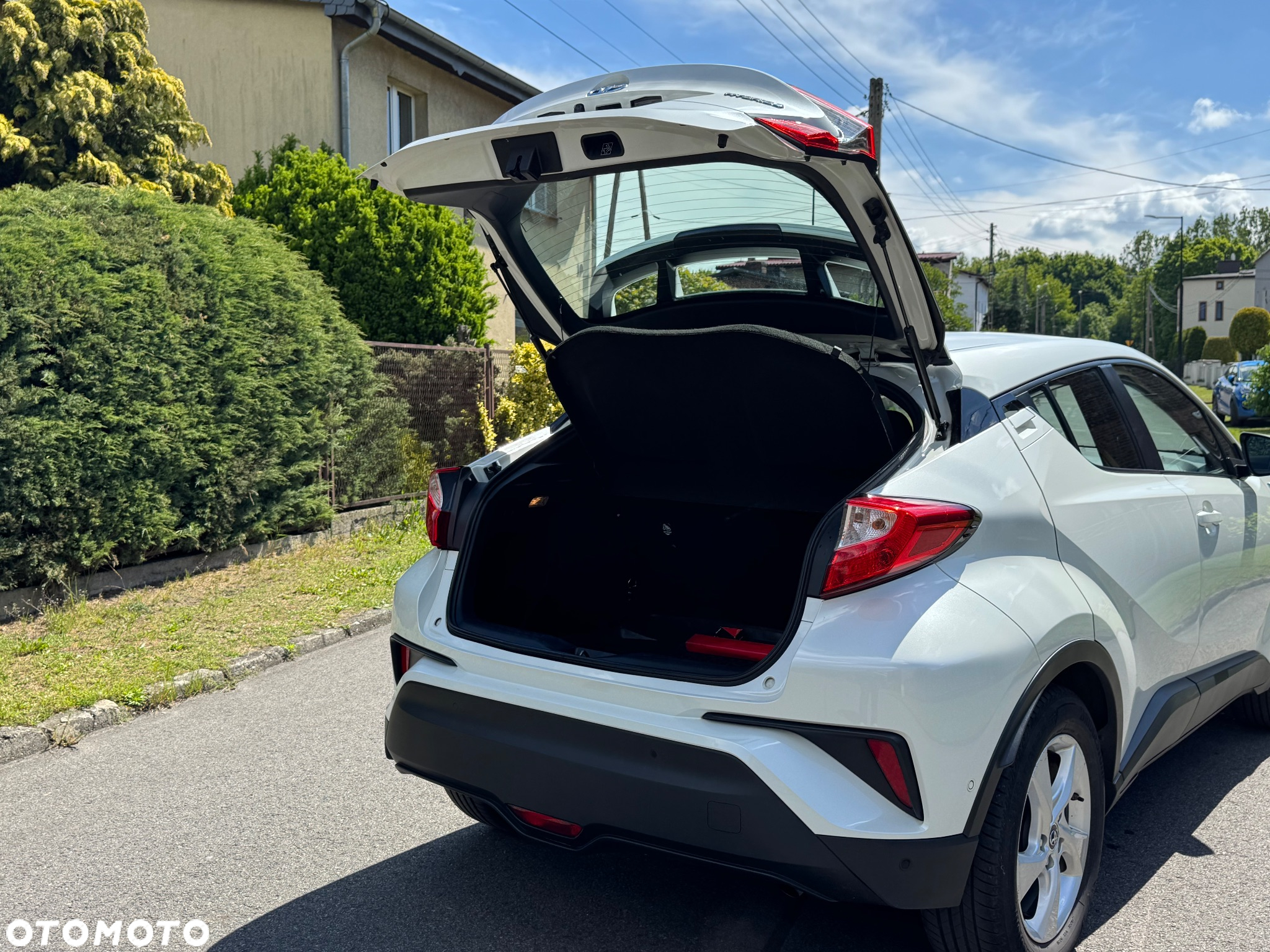 Toyota C-HR - 11