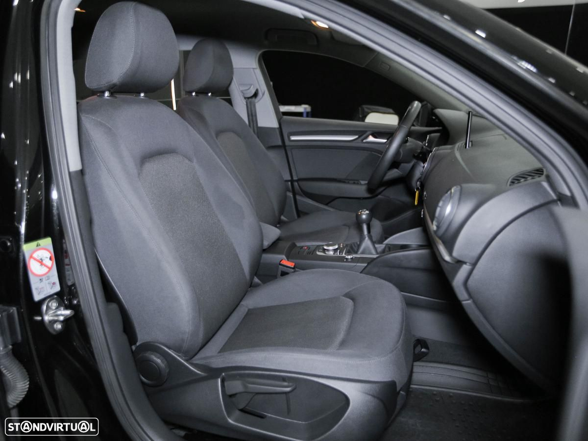 Audi A3 Sportback 30 TDI - 9
