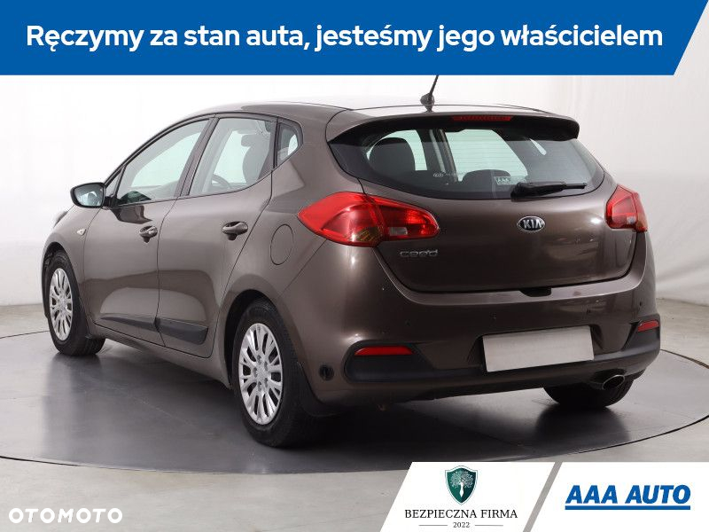 Kia Ceed - 5