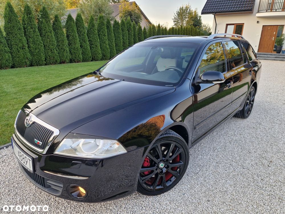 Skoda Octavia 2.0 TDI DPF DSG RS - 26