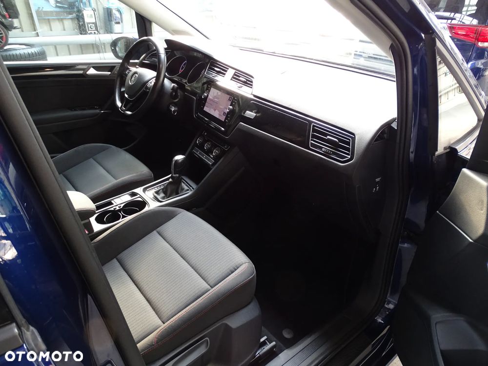 Volkswagen Touran 1.4 TSI BMT Comfortline DSG - 26