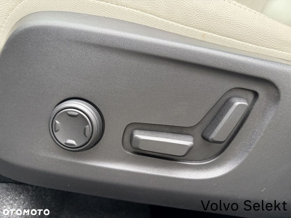 Volvo XC 40 - 10