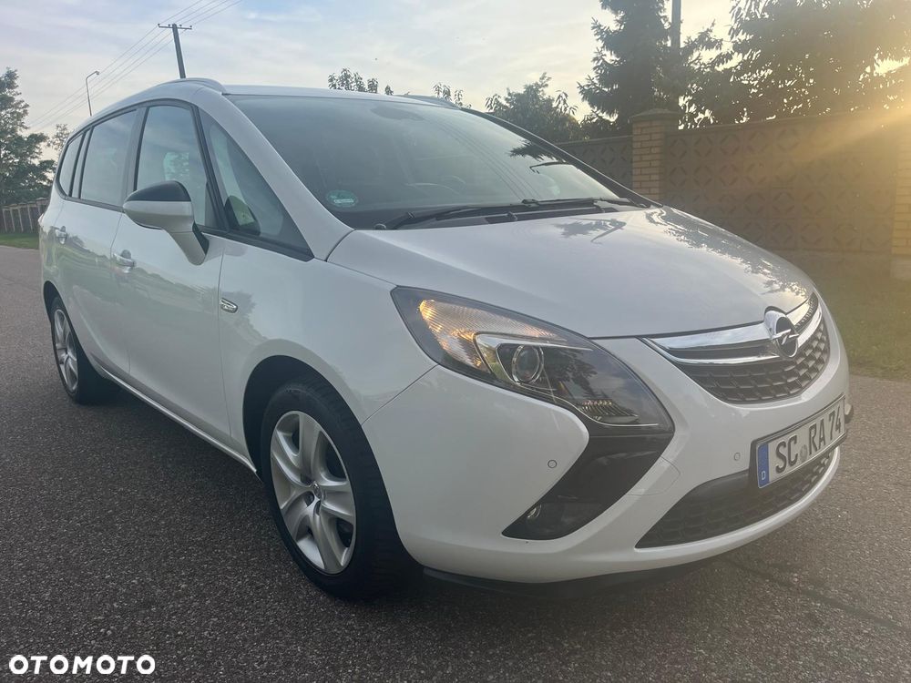 Opel Zafira Tourer 1.4 Turbo Automatik Business Edition - 2