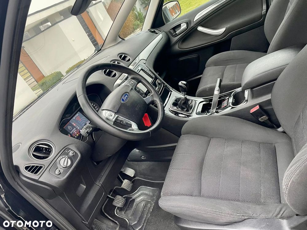 Ford S-Max 2.0 TDCi Titanium - 12