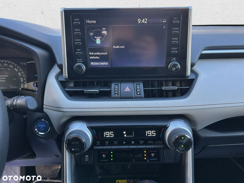 Toyota RAV4 - 19