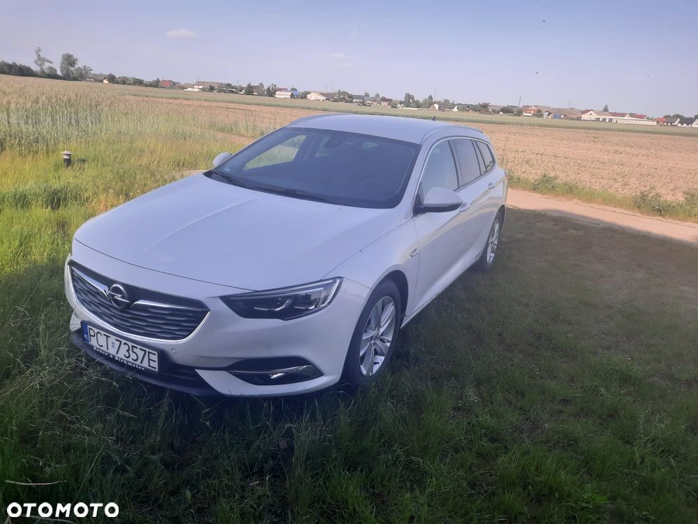 Opel Insignia - 10