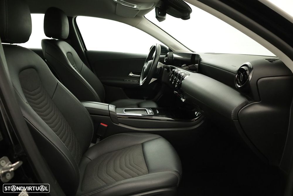 Mercedes-Benz A 200 Standard - 21