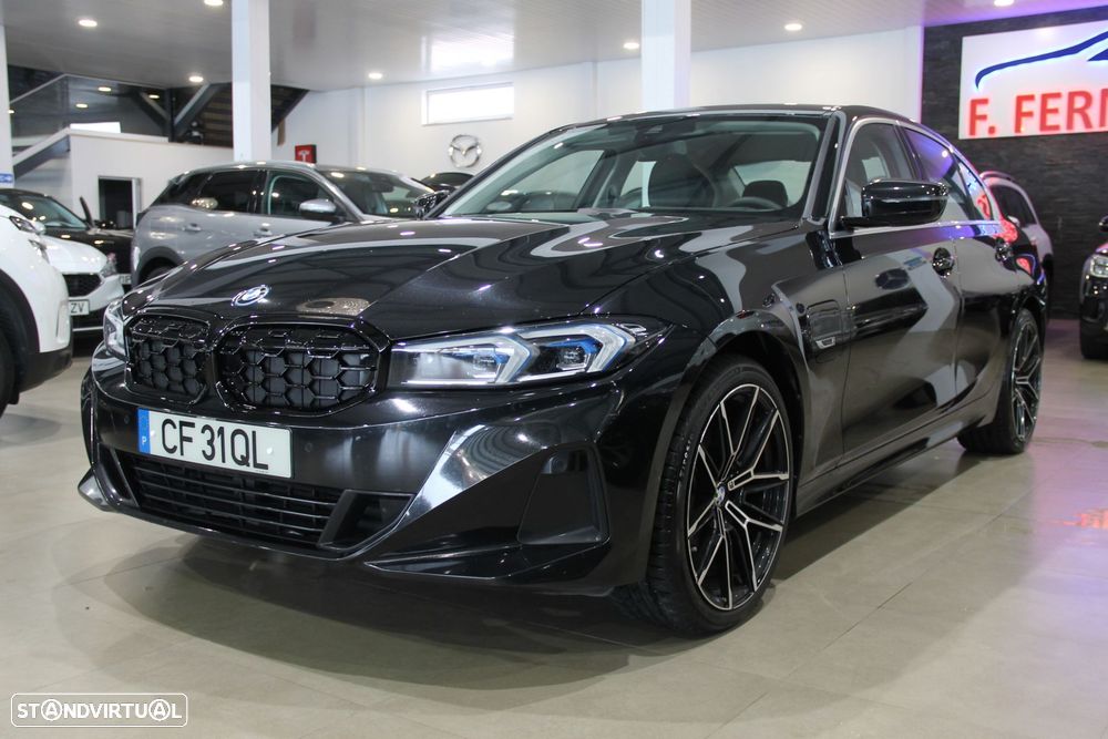 BMW 330 — fotografia 6