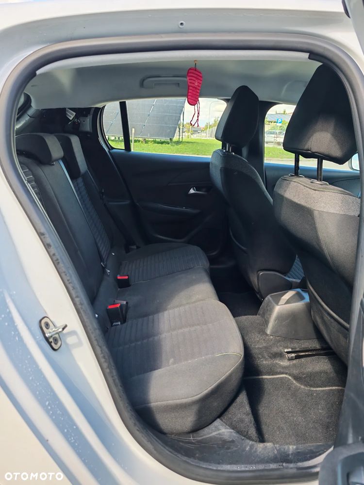 Peugeot 208 1.2 PureTech Active S&S EAT8 - 30