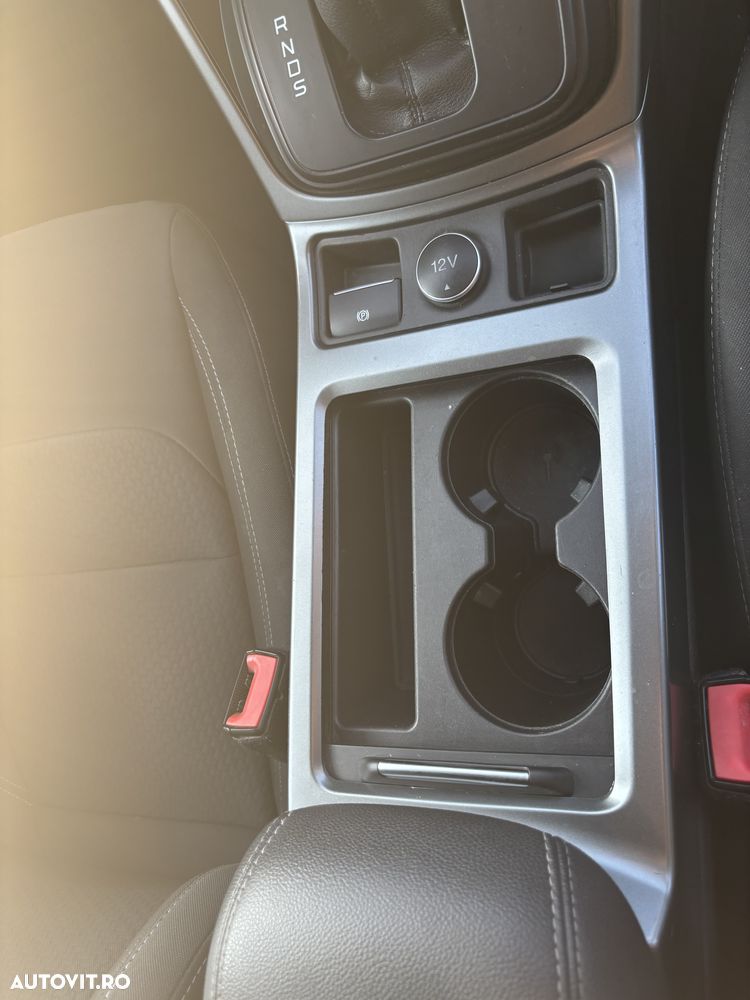 Ford Kuga 2.0 TDCi 4WD Powershift Trend - 9