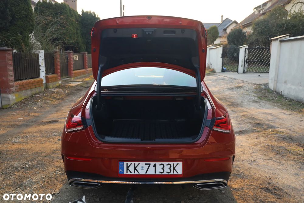 Mercedes-Benz CLA 250 4Matic 7G-DCT AMG Line - 11