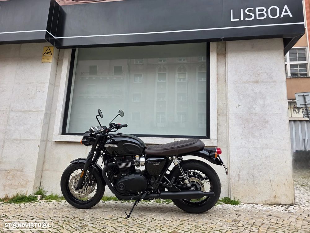 Triumph Bonneville T 120 Black - 4