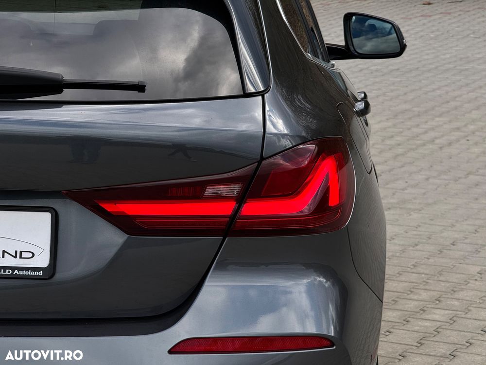 BMW Seria 1 118d Aut. Edition Metropolitan - 35