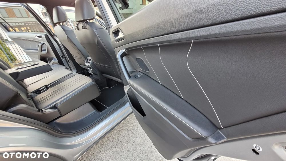 Volkswagen Tiguan Allspace - 18