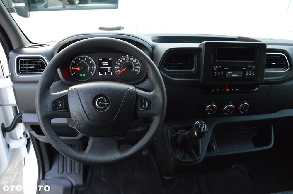Opel MOVANO - 16