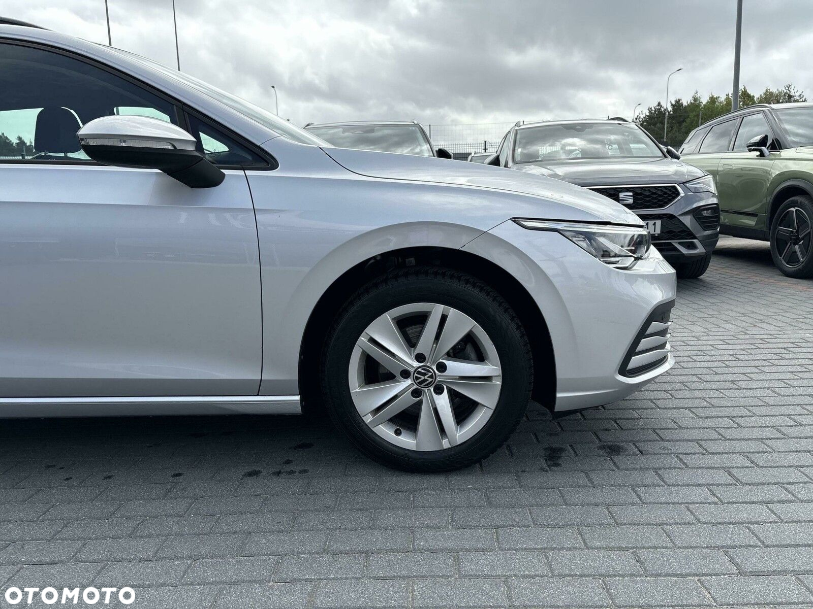 Volkswagen Golf VIII 1.5 TSI EVO Life - 28