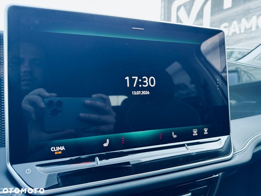 Volkswagen Passat - 28