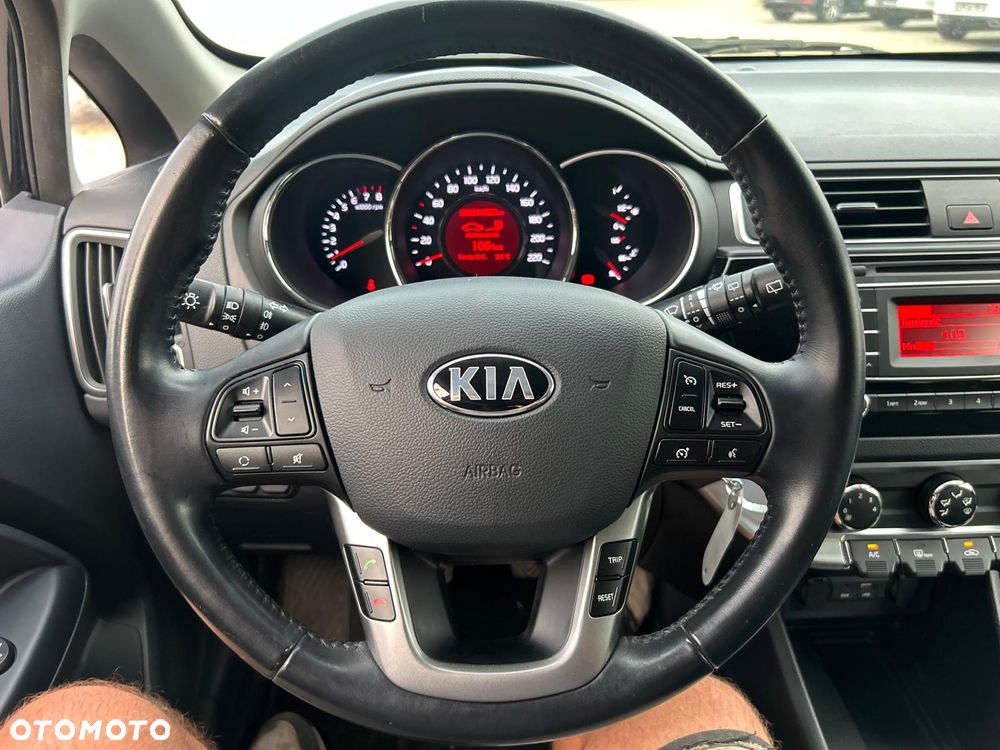 Kia Rio 1.2 L - 27