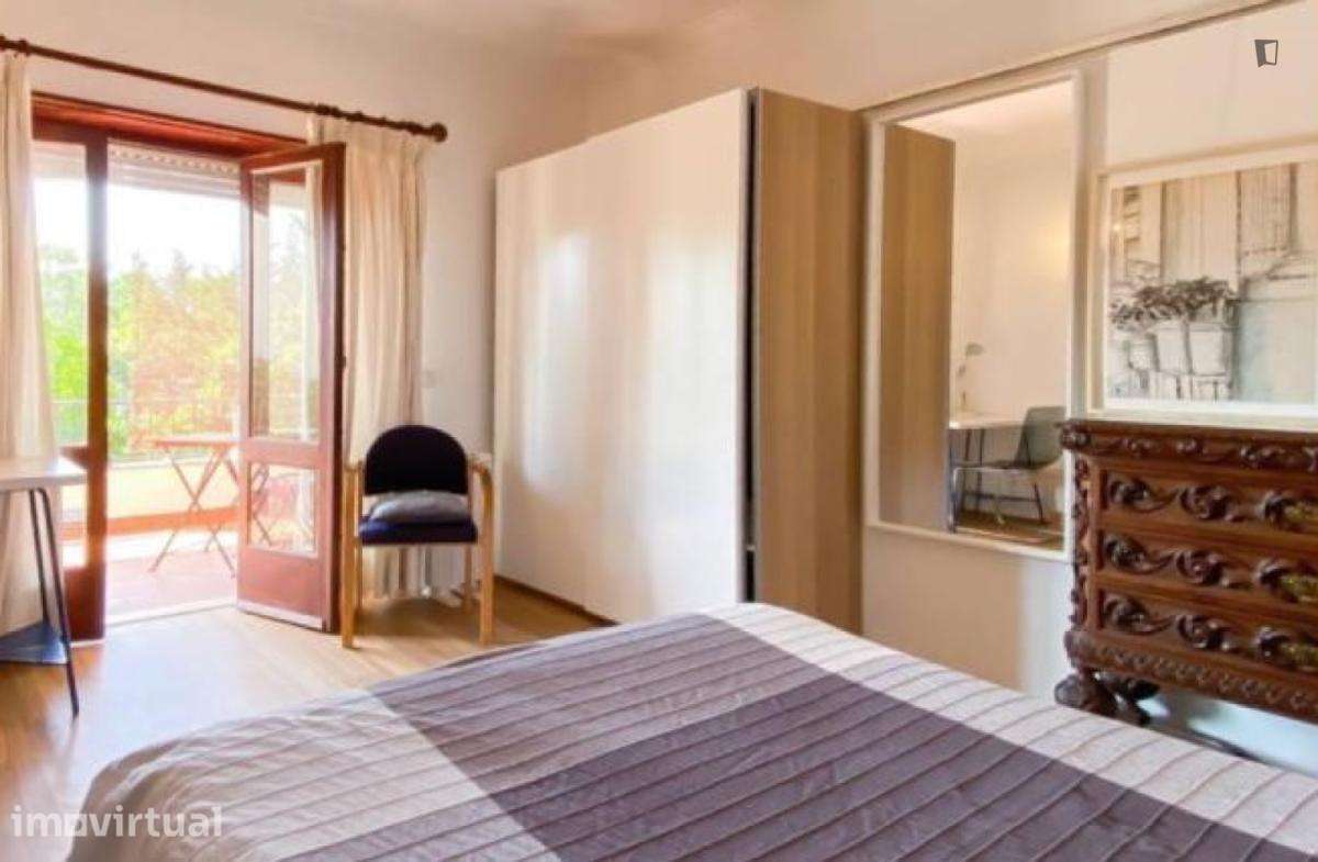 Quarto - localizado em Parede Lisbon - Grande imagem: 4/27