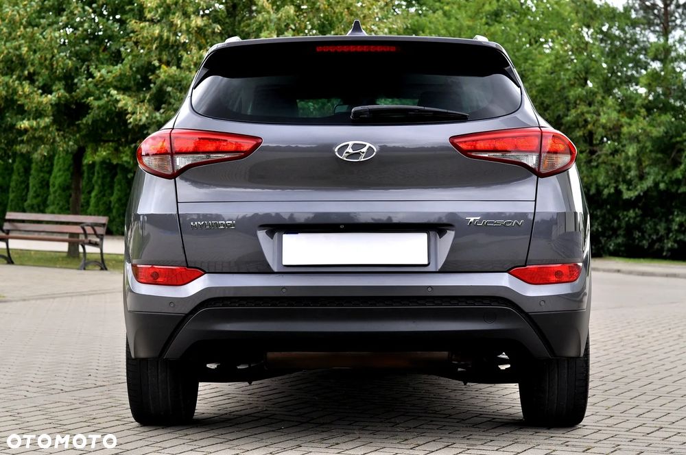 Hyundai Tucson 1.7 CRDI BlueDrive Style 2WD - 11