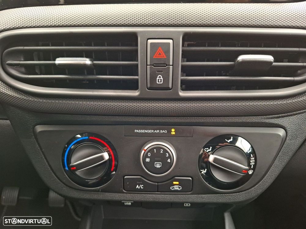 Hyundai i10 1.0 Comfort — fotografia 17