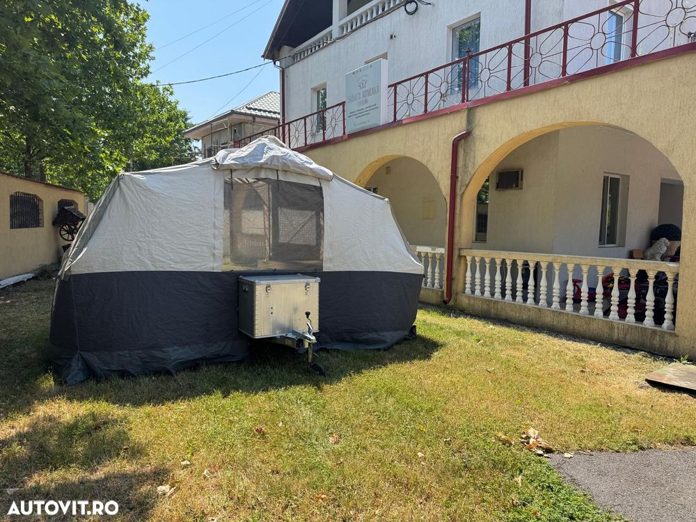 Heinemann Caravan - 4
