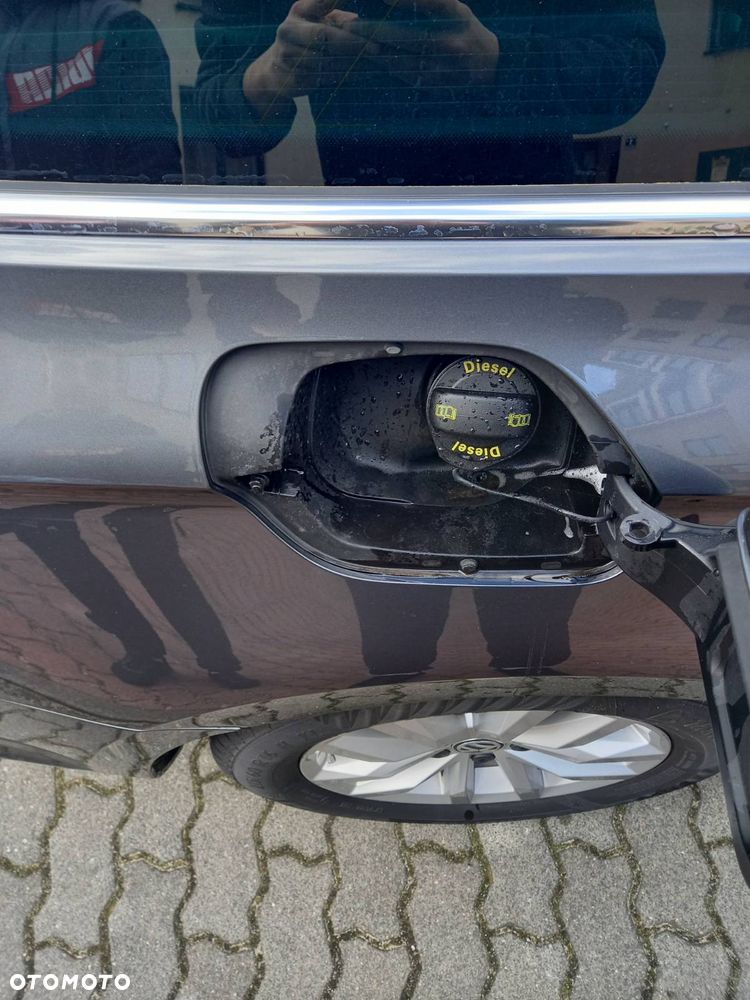 Volkswagen Passat 2.0 TDI BMT Comfortline DSG7 - 17