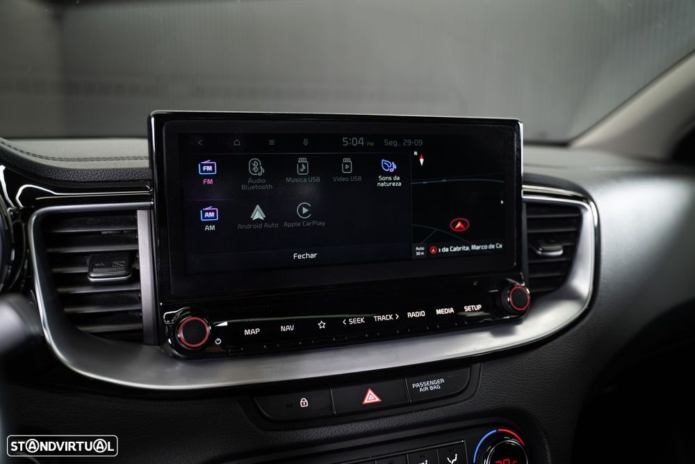 Kia XCeed 1.6 CRDi MHEV Drive - 28