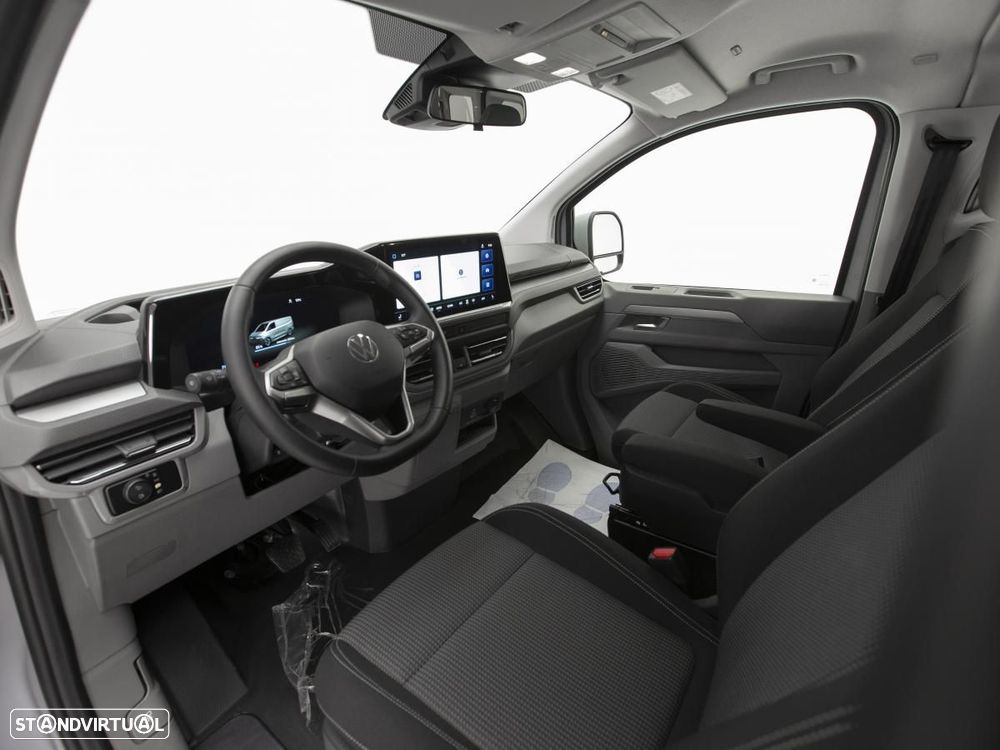 Volkswagen Caravelle — fotografia 7