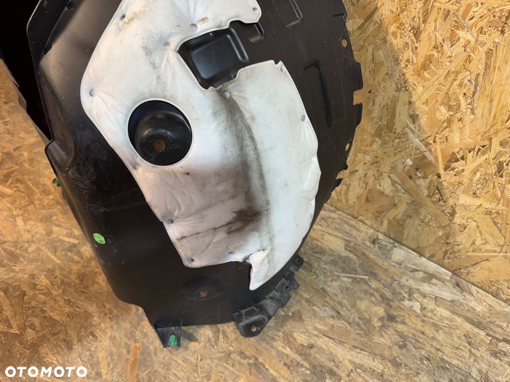 przednie lewe nadkole volvo ex30 - 3