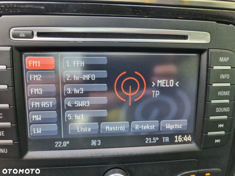 Ford S-Max 2.0 TDCi DPF Titanium X - 28