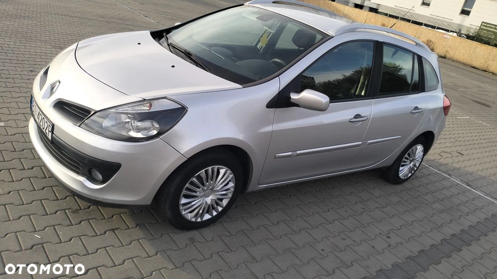 Renault Clio 1.2 TCE Authentique - 1