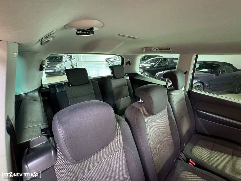 VW Sharan 2.0 TDI Confortline - 24