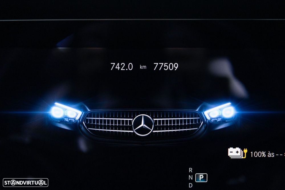 Mercedes-Benz E 300 de 9G-TRONIC AMG Line - 25