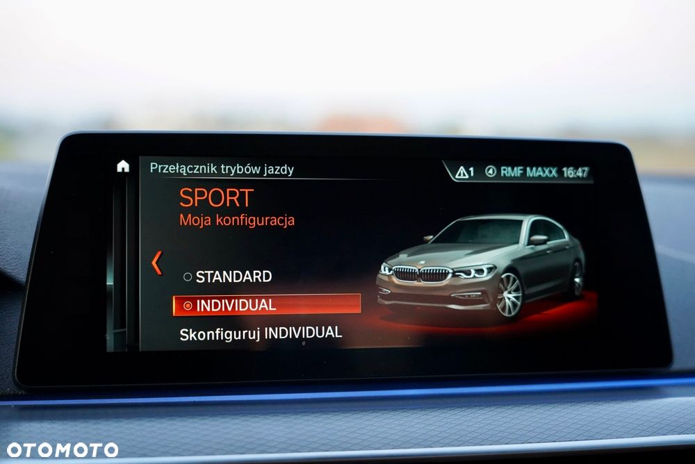 BMW Seria 5 530d M Sport sport - 31