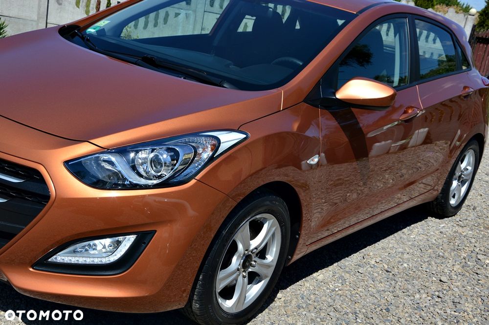 Hyundai i30 blue 1.6 CRDi DCT Style - 11