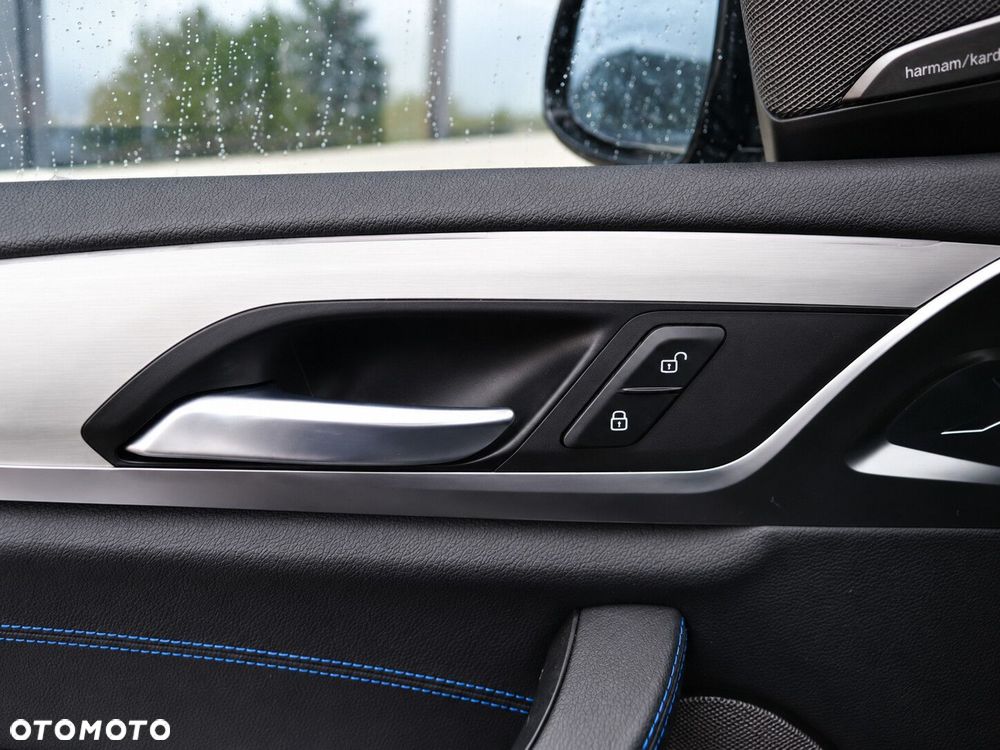 BMW X3 - 13