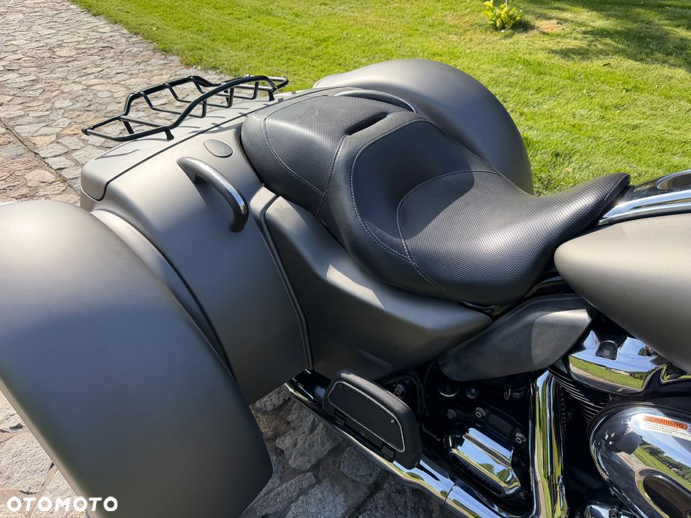 Harley-Davidson Trike Freewheeler - 25