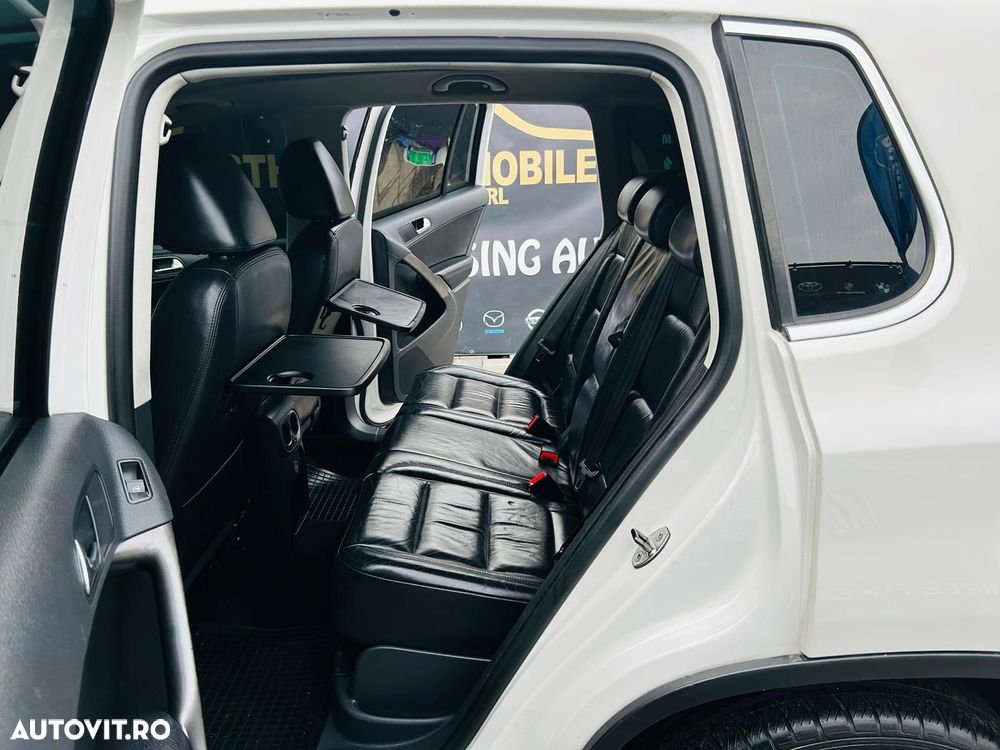 Volkswagen Tiguan - 8