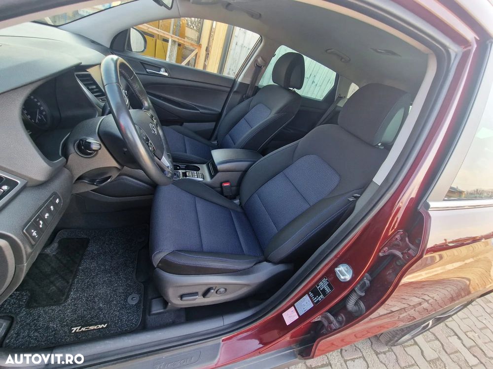 Hyundai Tucson blue 1.7 CRDi 2WD DCT Premium - 15